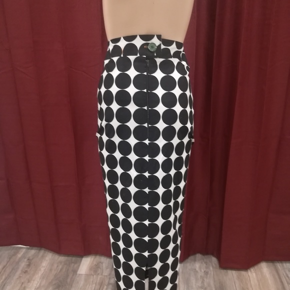 Extra long pencil skirt size 6 - Picture 7 of 8